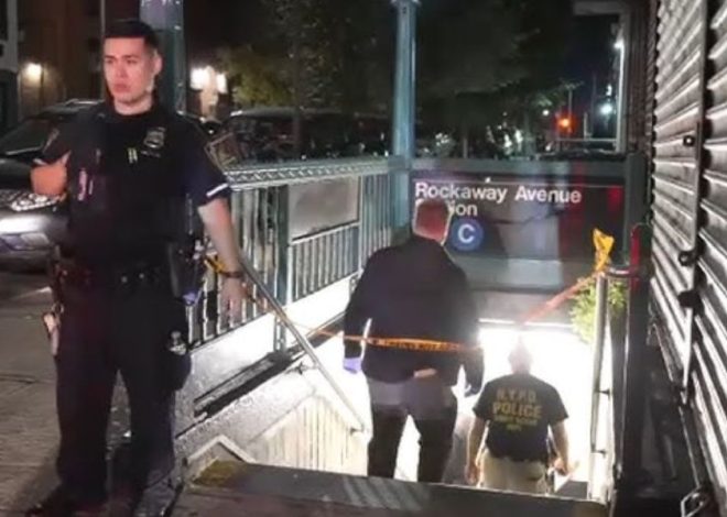 Brooklyn Subway SHOOTING LEAVES 47-YEAR-OLD DEAD, Authorities Search for Suspect