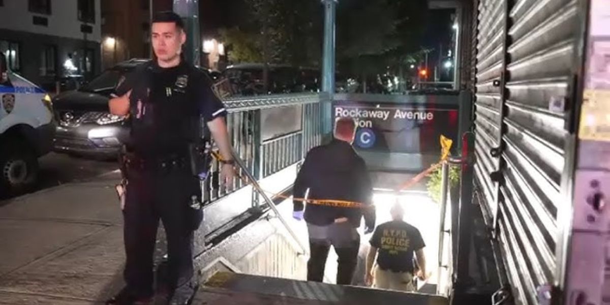 Brooklyn Subway SHOOTING LEAVES 47-YEAR-OLD DEAD, Authorities Search for Suspect